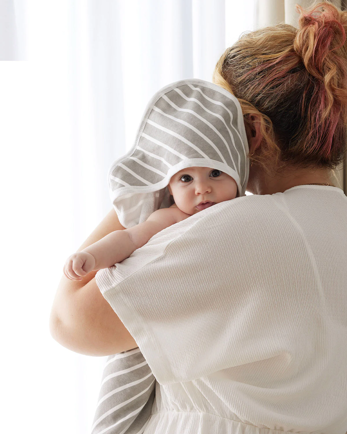 Baby Hooded Towel for Newborn Shower - 2-Pack - Image 23