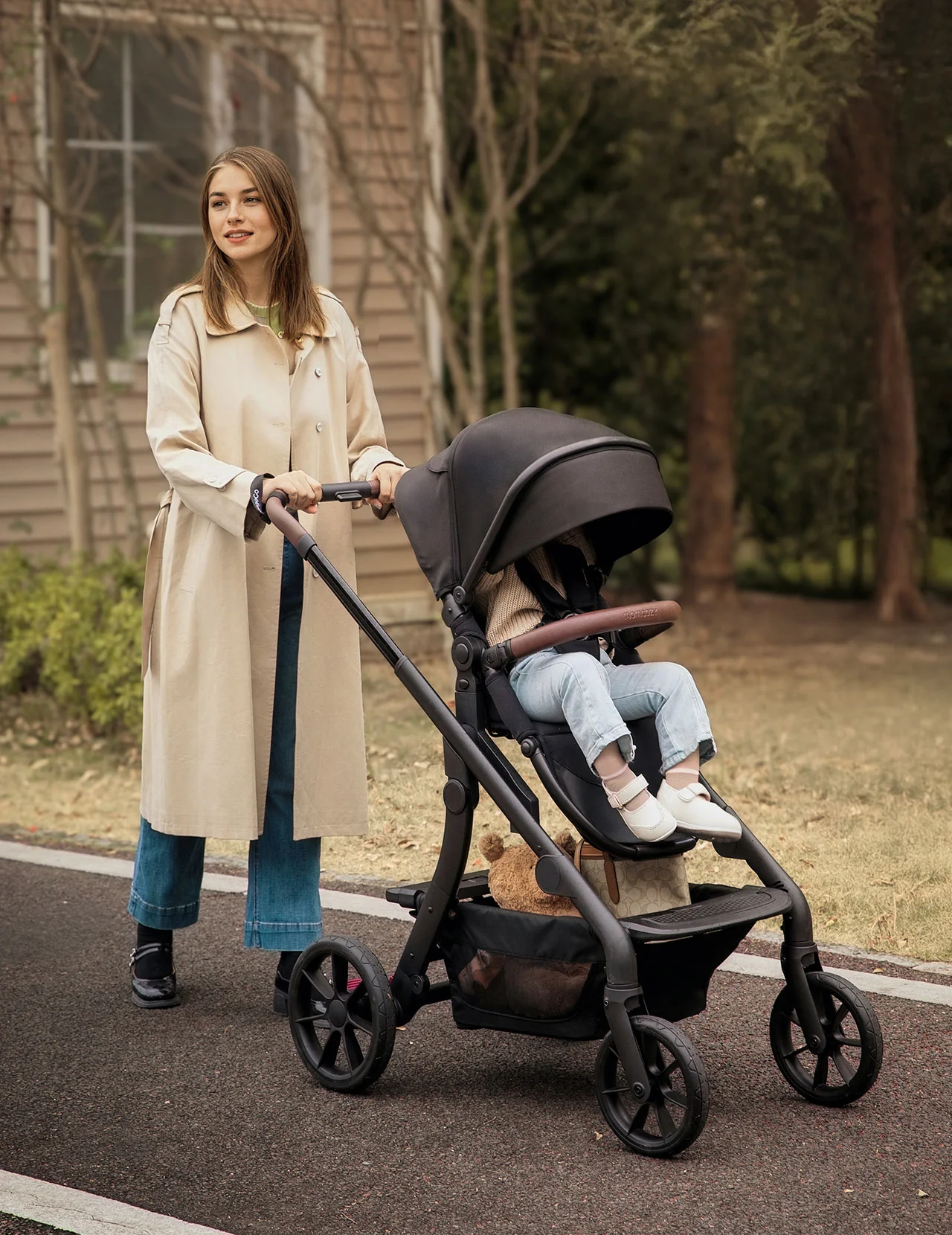Outing Bundle: ChangeGo Baby Stroller and Handheld Cooling Fan - Image 7