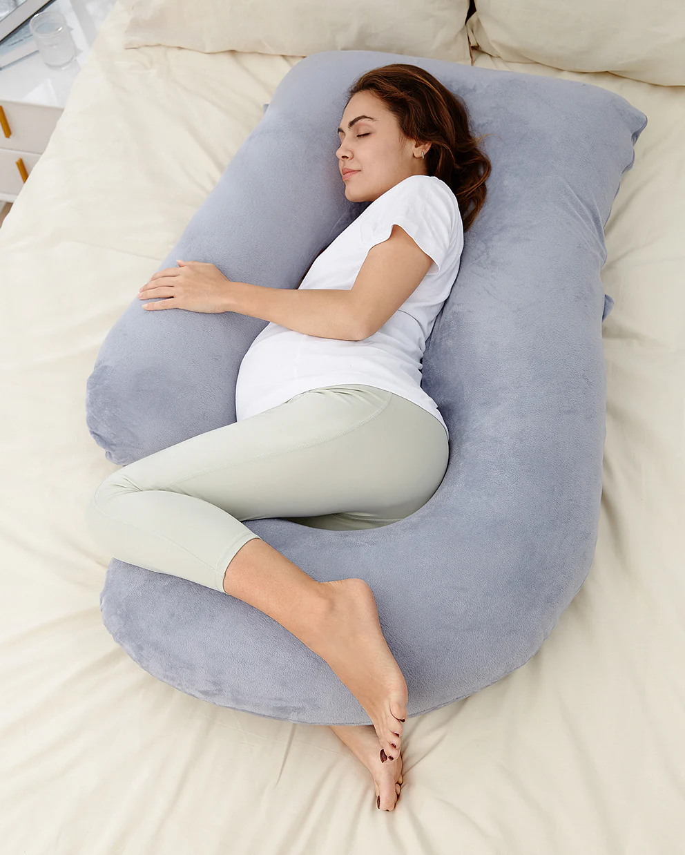 Huggable -  U Shaped Maternity Body Pillow - Image 3